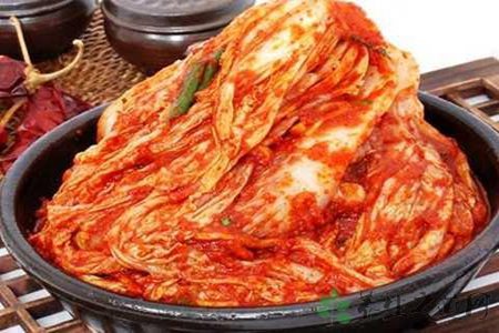 正宗韩国泡菜的做法，酸甜可口炎天最开胃