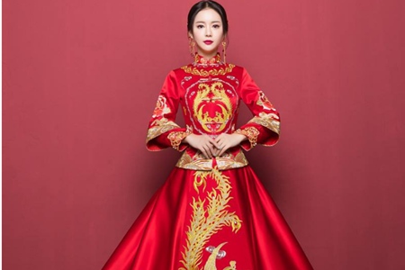 新中式婚纱礼服