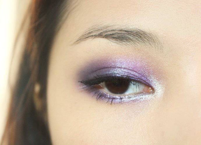 紫色妆容7步骤 让你尽显冷艳妩媚气质