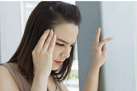耳鸣是什么原因引起的，缓解头昏耳鸣症状的四个小妙招