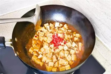 豆腐怎么做好吃 麻婆豆腐的家常做法滑嫩鲜香超级下饭