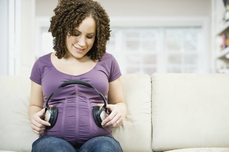 宫外孕症状早期五个表现，孕妈确诊别超过这个时间