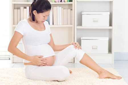 宫外孕症状早期五个表现，孕妈确诊别超过这个时间