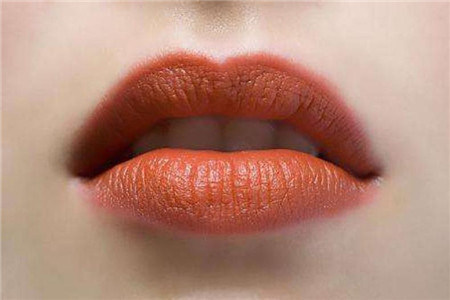 口红排行榜最受欢迎的四种色号 网红美女都在用的口红颜色