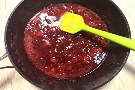家庭自制草莓酱的做法，正确比例保存草莓酸甜口感