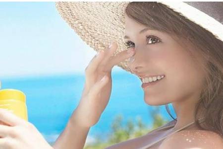 防晒霜排行榜10强，夏天最好用的防晒霜品牌产品