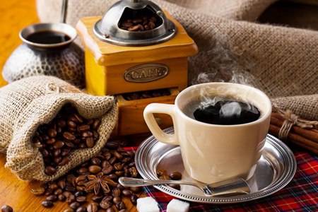黑咖啡的六大作用和功效，咖啡减肥助消化喝出好身材