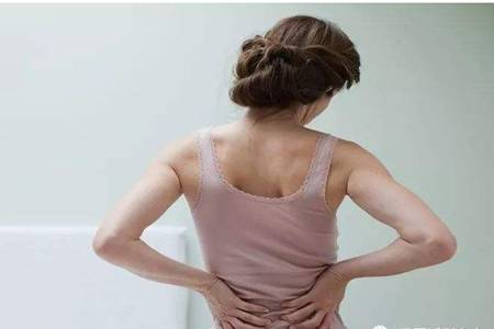 腰疼最快缓解三个方法，这个小动作引发腰痛