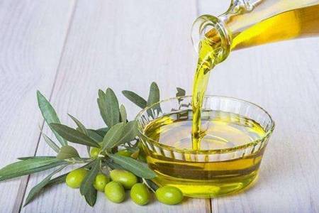 橄榄油的功效与作用  橄榄油有哪些美容方法可以去除妊娠纹