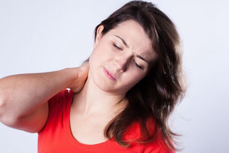 落枕脖子痛怎么快速恢复？这5个方法能有效缓解疼痛
