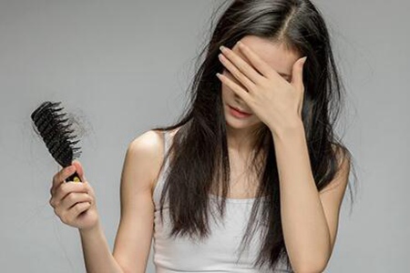 头发少怎么增加发量？这4个方法能让头发快速生长
