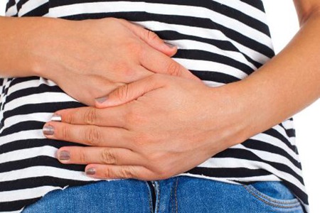  卵巢囊肿是怎么来的？症状严重时会危及生命