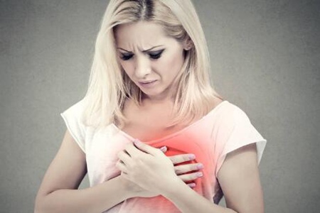 乳腺炎有哪些症状？这五个症状学会自检治疗