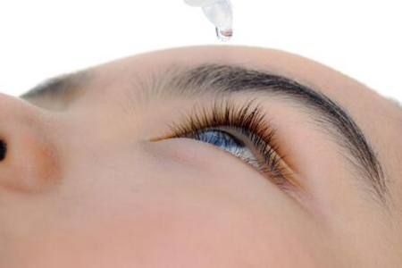 眼睛干涩是什么原因引起的？这五个原因引起早了解早预防