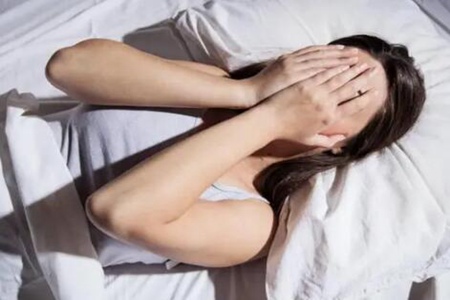 更年期失眠怎么办？这五个方法早学会能睡个好觉