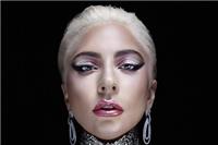 Lady Gaga合作亚马逊推出彩妆，明星进军化妆品超级热门