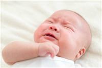 新生儿护理需要注意的事情【打嗝】打嗝吐奶如何处理最恰当≮新生儿护理≯