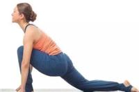 女性坚持每天练习这一瑜伽动作〖动作〗一个月就能练成苗条身材≤一个月≥