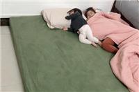 宝宝意外坠床怎么办 如何防范婴儿坠床事件发生